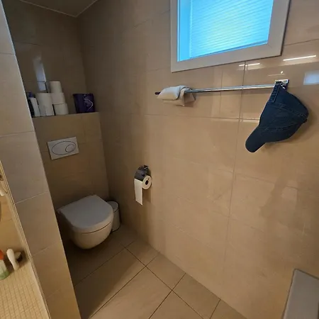 Penthouse By The And Marina, 320 M2