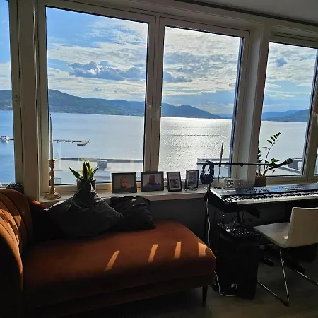 Penthouse By The And Marina, 320 M2 Lägenhet Lier (Buskerud)